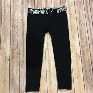 Gymshark black capri leggings small